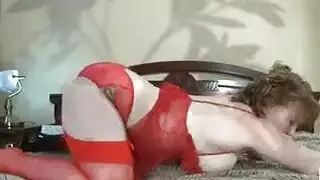 سكس امهات مطيزات على السرير