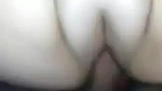 تصرعت من في طيز