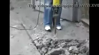 هائج جدا ولا يتوقف